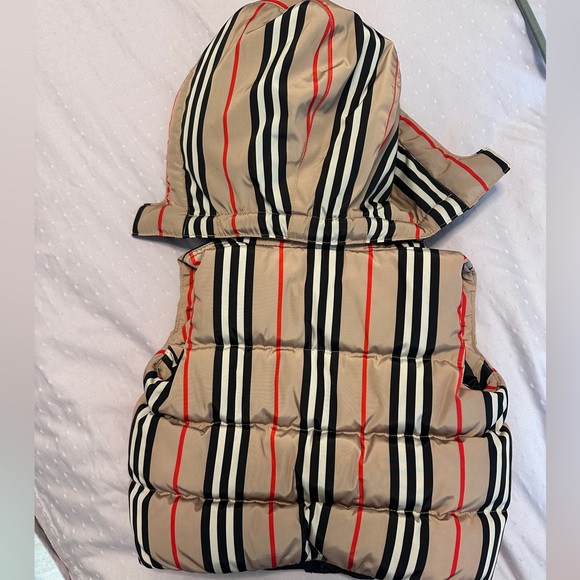 Burberry authentic kids down vest - Picture 3 of 3